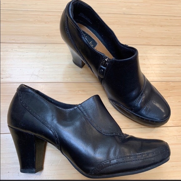 clarks black ankle boots size 6